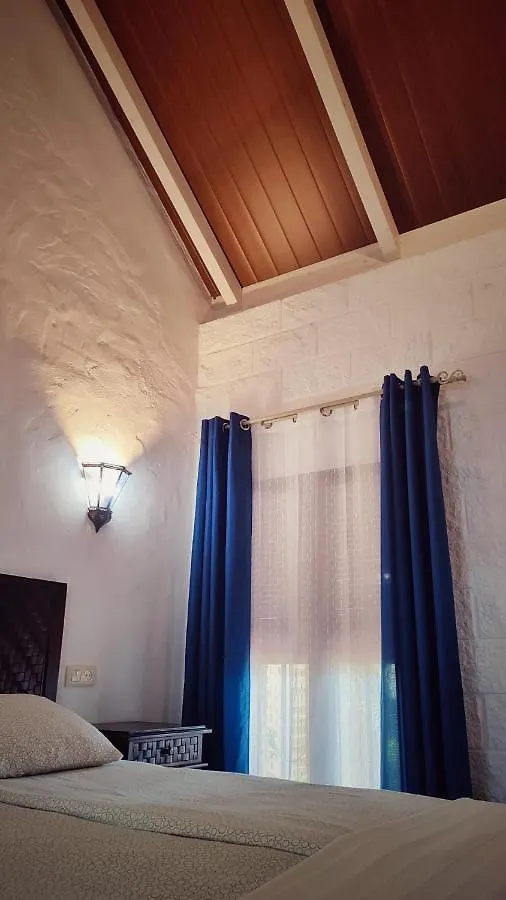 Hacienda Sajorami Guest House Zahora Country house